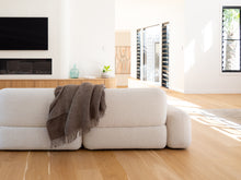 Load image into Gallery viewer, Cambridge NZ Wool Throw Rug - Natural