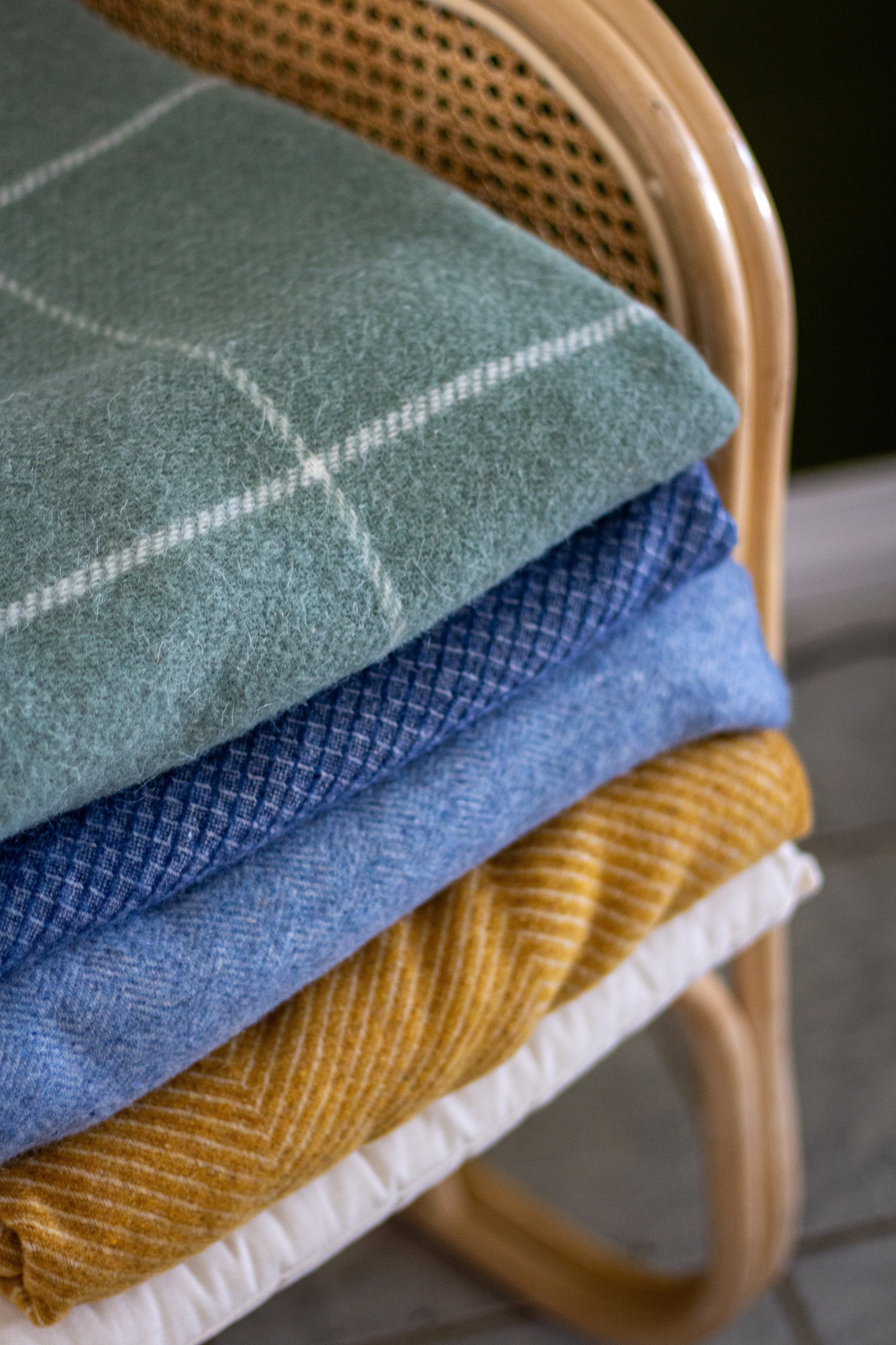 Wool Throw Rugs Australia | Buy Throw Rugs Online | CODU