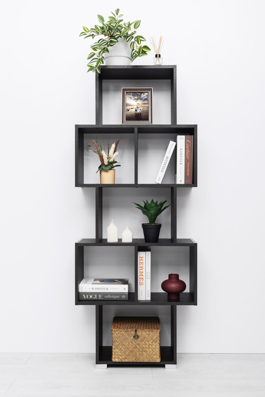 Lisbon Display Shelf