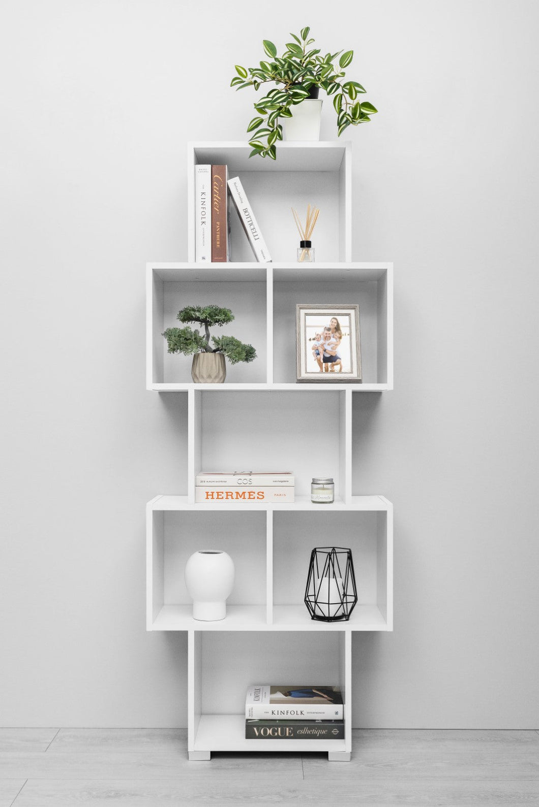 Lisbon Display Shelf