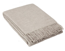 Load image into Gallery viewer, Cambridge NZ Wool Throw Rug - Silver
